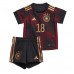 Tyskland Jonas Hofmann #18 Replika Babytøj Udebanesæt Børn VM 2022 Kortærmet (+ Korte bukser)